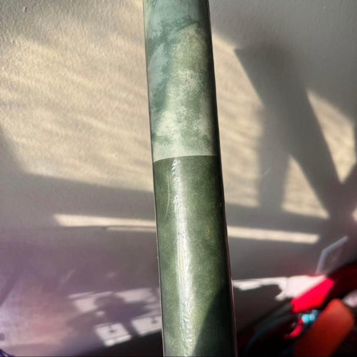 90s green marble wall covering