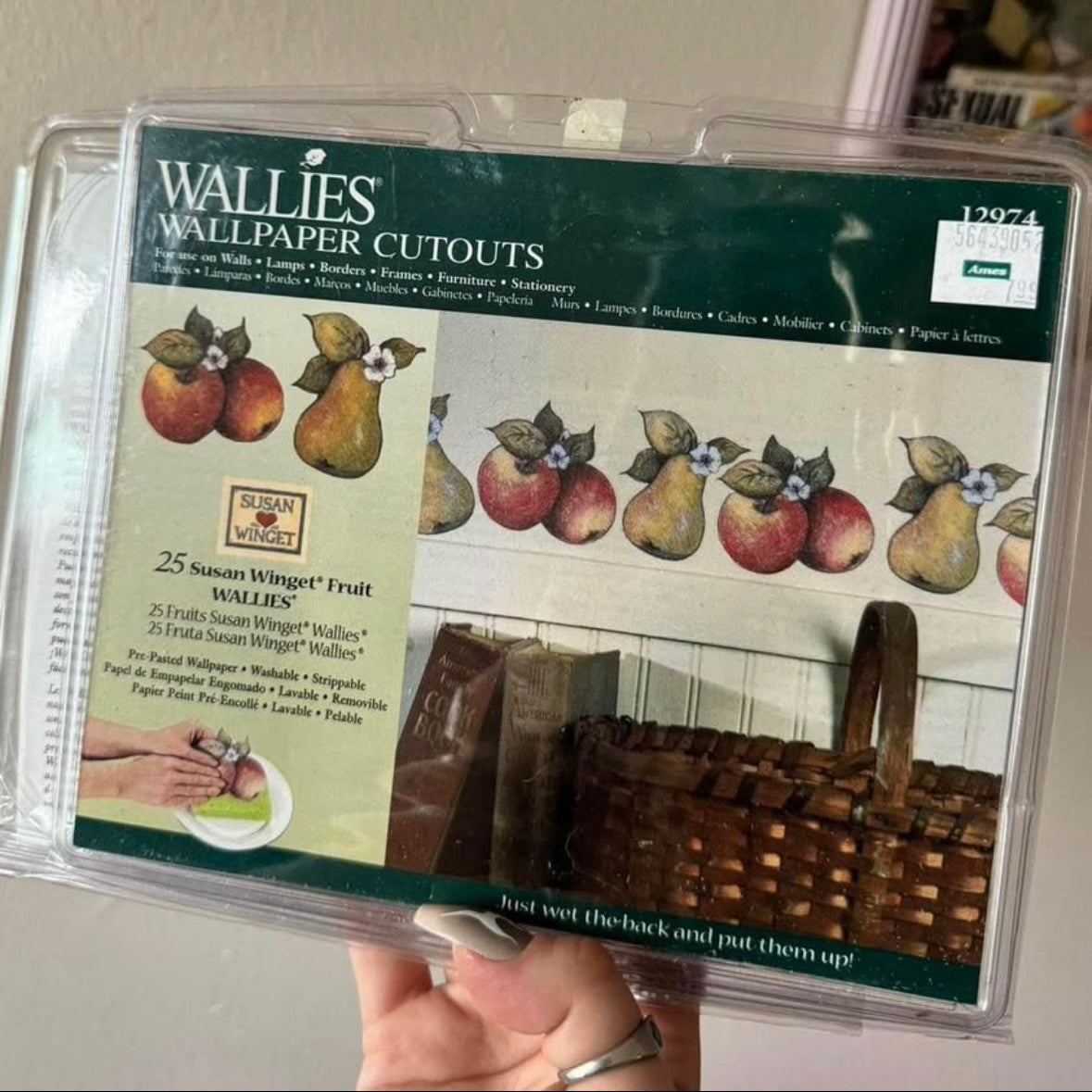 70s/80s fruit wall covering